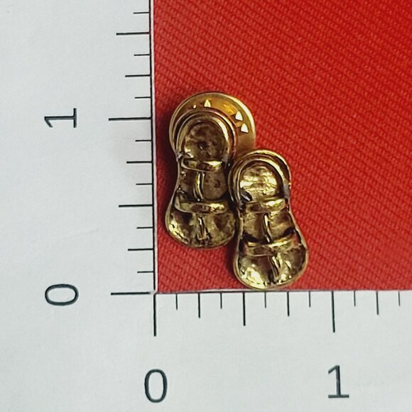 Vintage Brooch Pin Gold Tone Pair of Slippers - Picture 10 of 10
